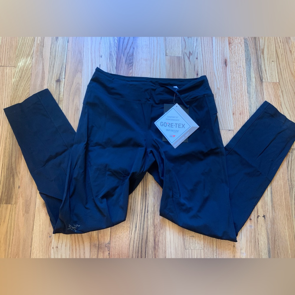 Arc’Teryx Trino SL Tight Women’s Medium NWT!!!!!